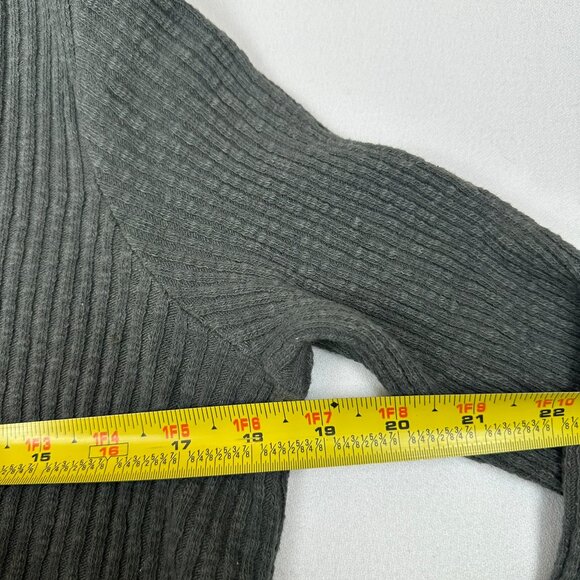 Eri +Ali Fringe Hem & Crossback LS Knit Boho Shirt - Picture 5 of 7